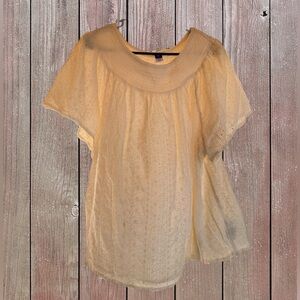 Women's Old Navy Short Sleeve swing top,  Embroidered, loose fit. Size XXLg